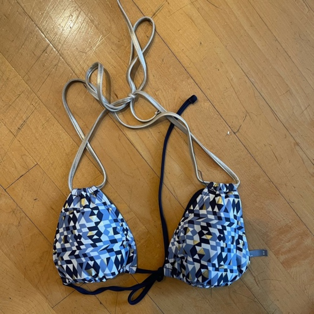 AMERICAN EAGLE AERIE SWIM TOP SZ M